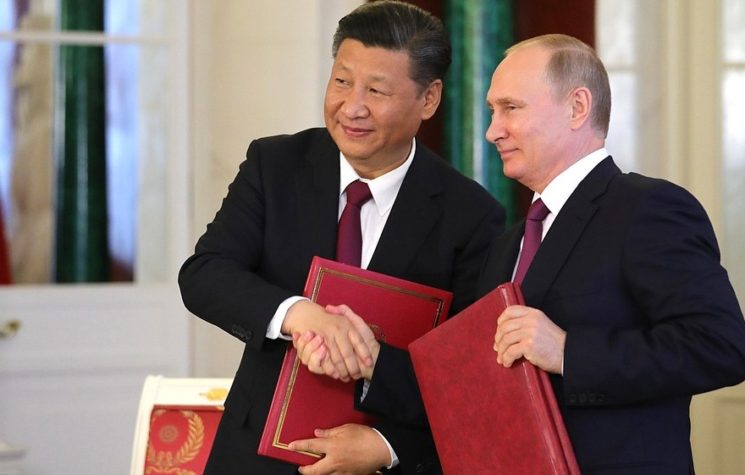 Challenging the Dollar: China and Russia’s Plan from Petroyuan to Gold