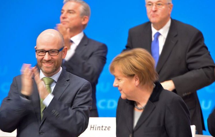 German Chancellor Supports Creation of European Security Council