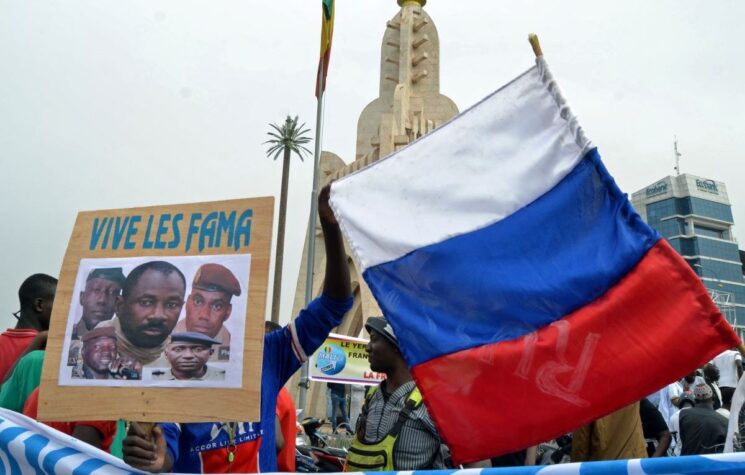 The Russians Are Coming. Even in Africa, Moscow Beats a Path