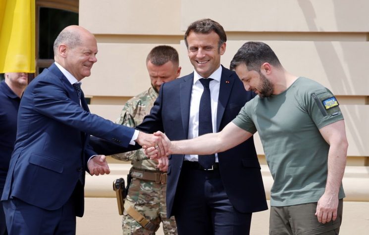 Dumb and Dumber. Scholz and Macron Have a Plan to Bring Peace to Ukraine