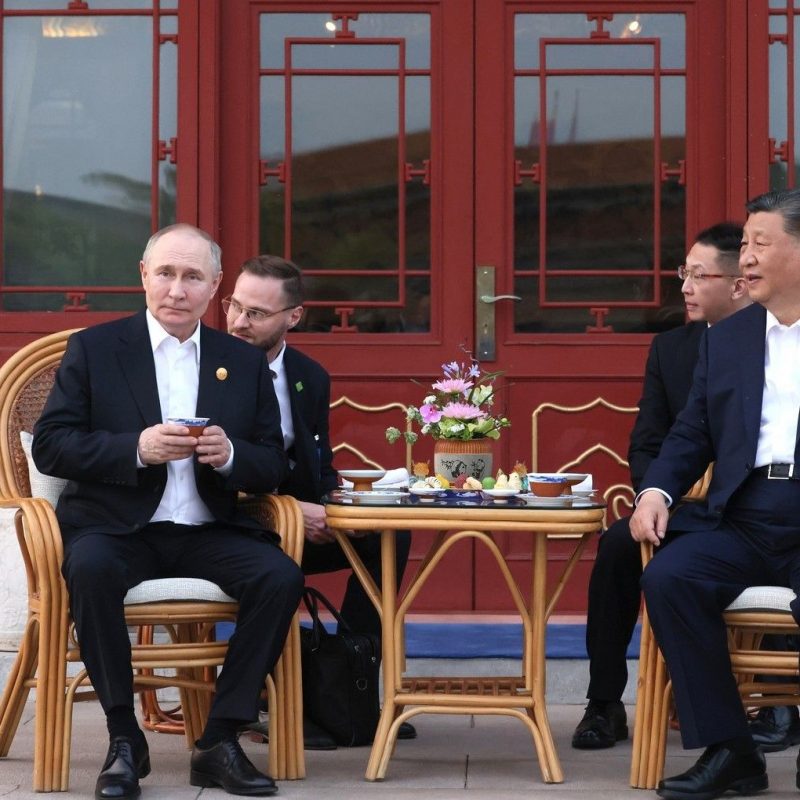 Putin and Xi are world statesmen while Western elites are shown to be the real threat to global peace