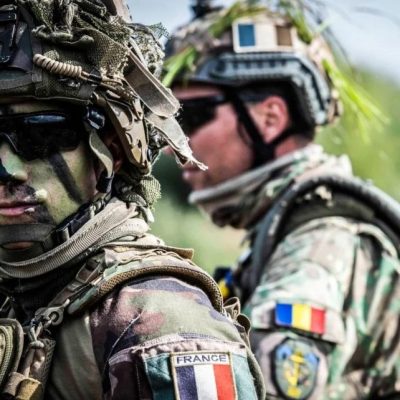 A tutta velocità verso i preparativi bellici in Europa: cosa stanno facendo i cartografi militari francesi in Romania?