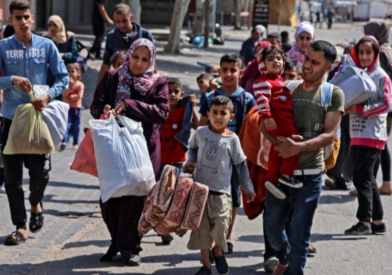 Gaza between pro-life abortionists and pro-transvestism conservatives