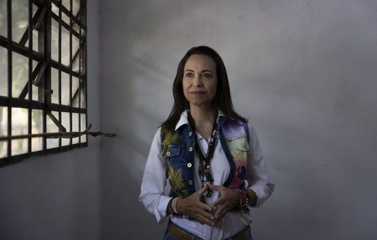 Julian Assange: Sweden broke own laws with Nobel Prize to Venezuela’s Machado