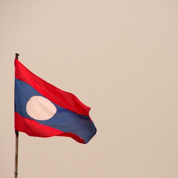 Il Laos cinquanta anni dopo la vittoria rivoluzionaria e la storia condivisa con il Vietnam