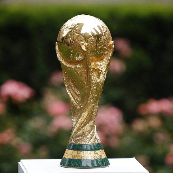 I mondiali 2026 tra calcio e politica e l’opportunità per l’Italia di co – ospitare l’edizione saudita 2034