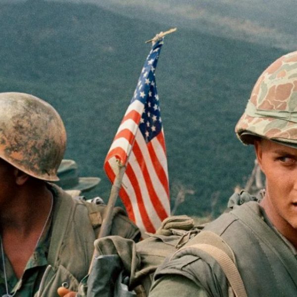 Ordigni inesplosi in Vietnam: la lunga coda della guerra e la sfida del 2045