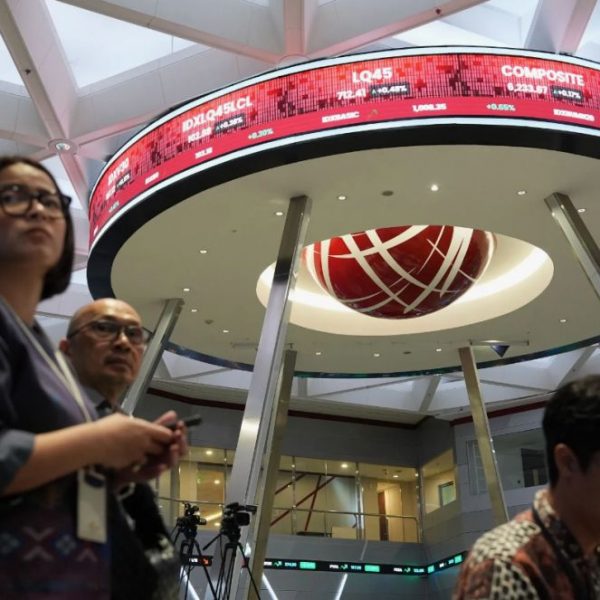 Indonesia, terremoto finanziario indotto