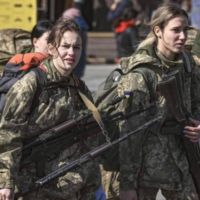 Ukraine preparing women for guerrilla warfare