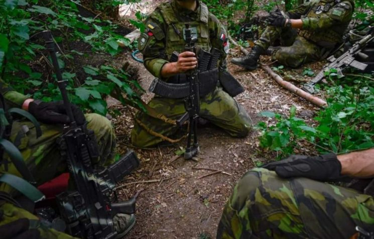 Britain: It’s OK to fight for a foreign army (as long as they’re our friends)